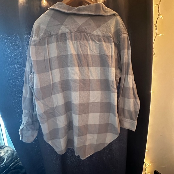 Aerie Oversized Flannel - Grey Checkered Size S - Picture 2 of 3